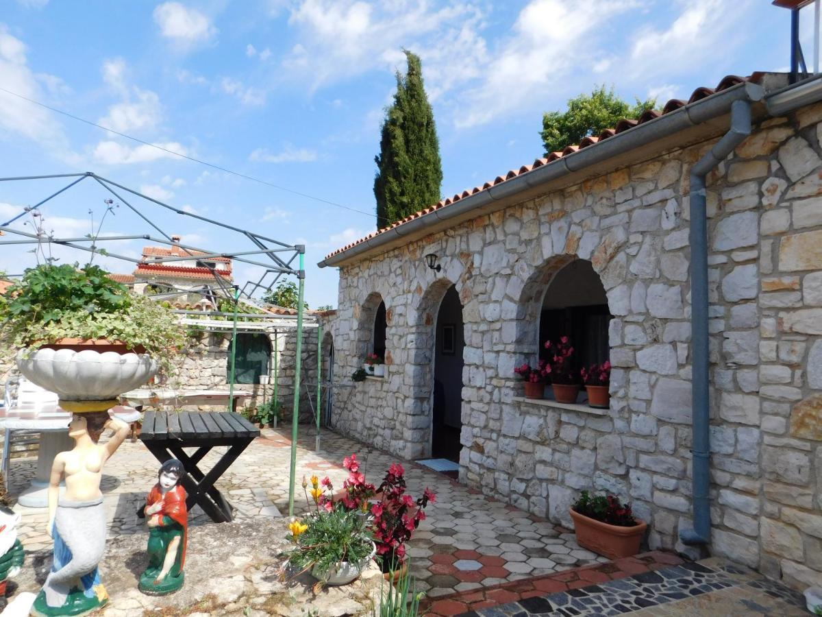 Villa Ana Ровиньско село Экстерьер фото