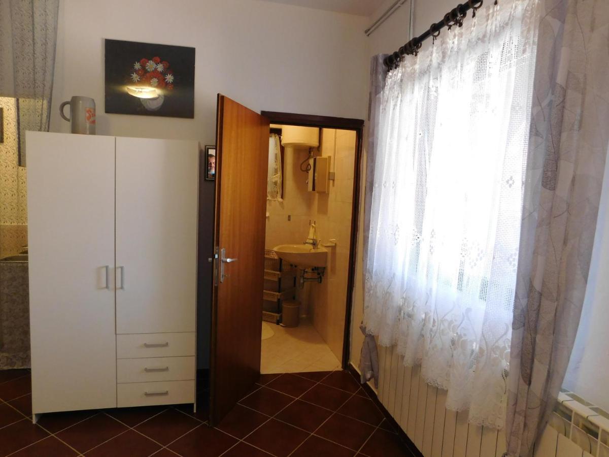 Villa Ana Ровиньско село Экстерьер фото
